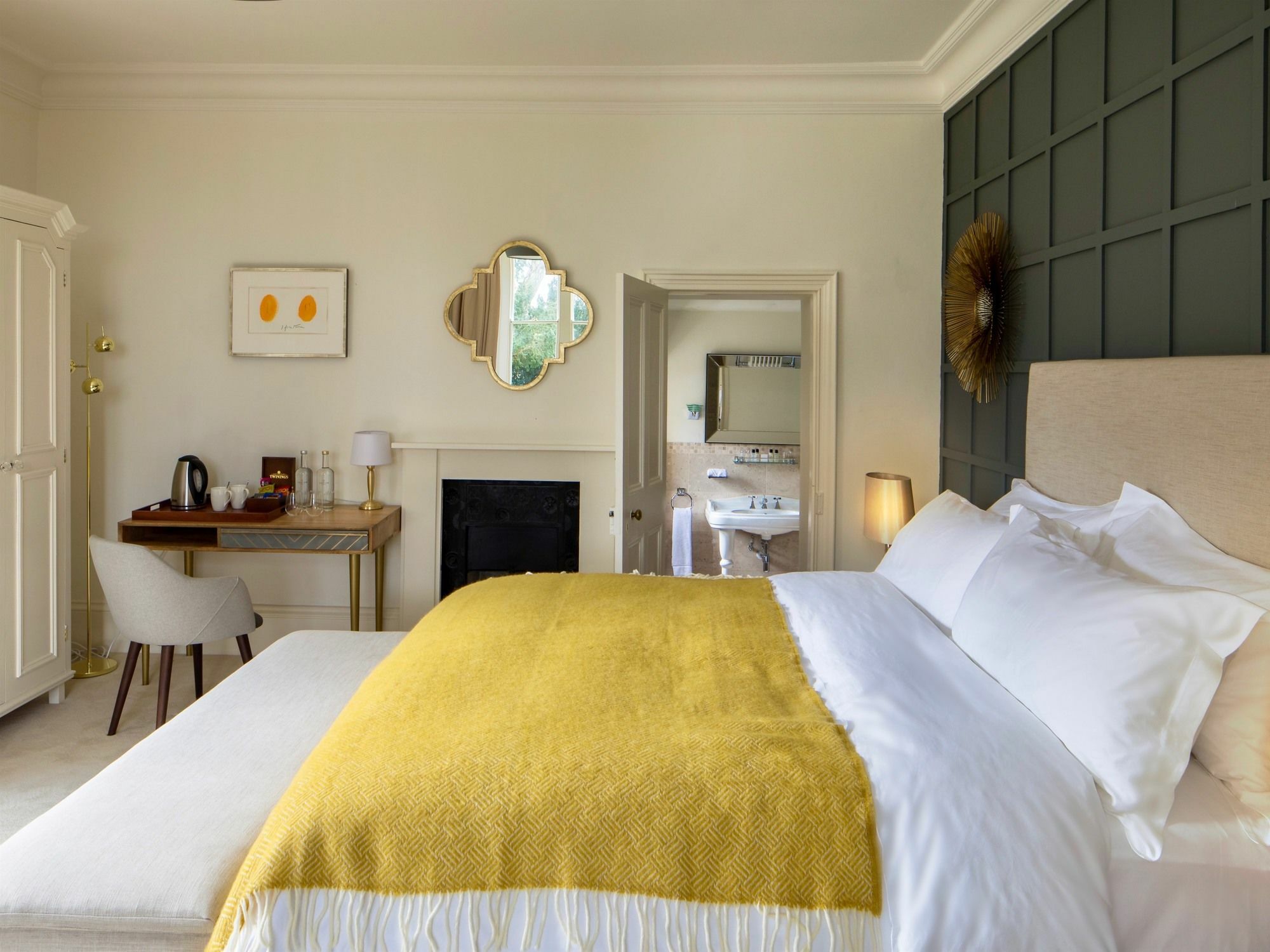Crestow House Hotel Luaran gambar